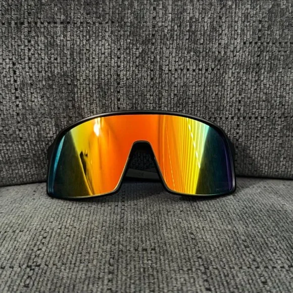 (OO9406) Oakley Sutro PRIZM Polarized Black Frame - Picture 2 of 12